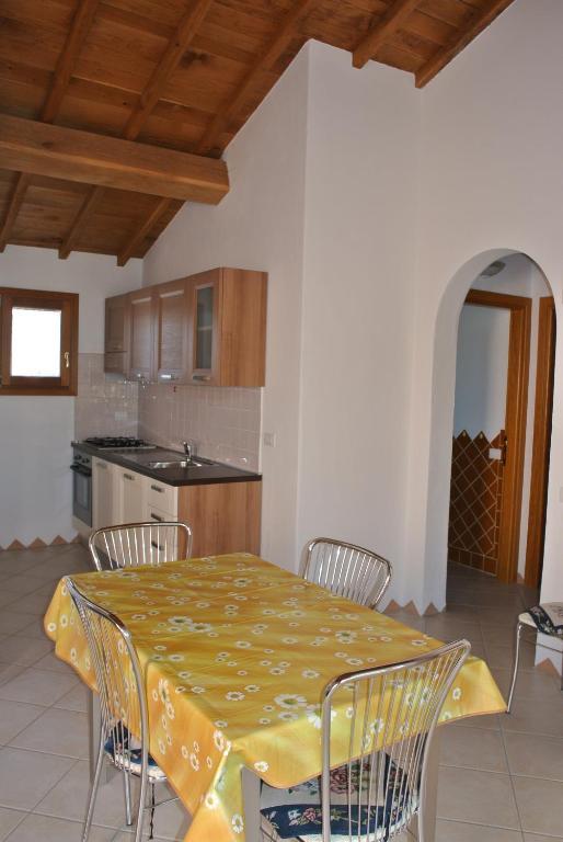 Residence Le Zagare سان تيودورو الغرفة الصورة